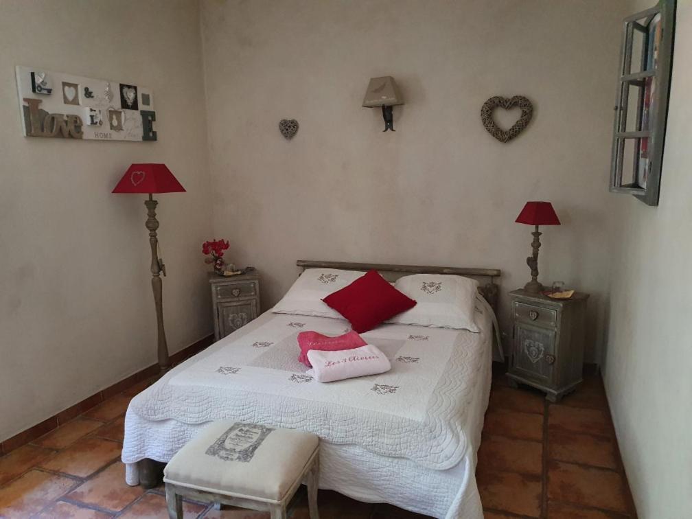 Fenetre Sur Les Alpilles Bed & Breakfast Saint-Martin-de-Crau Ngoại thất bức ảnh