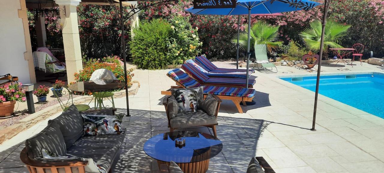 Fenetre Sur Les Alpilles Bed & Breakfast Saint-Martin-de-Crau Ngoại thất bức ảnh